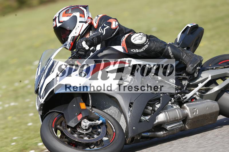 /45 10.08.2025 Plüss Moto Sport ADR/Freies Fahren/727